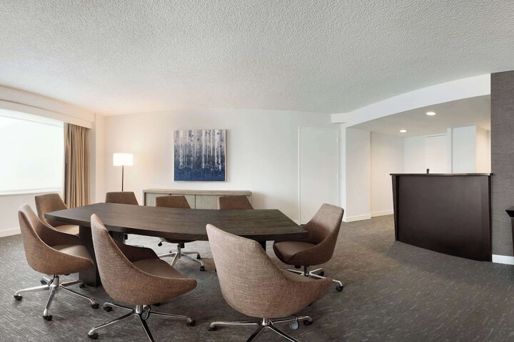 Room 31 of 53