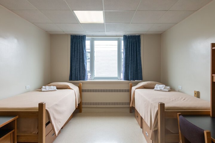 Room 29 of 69