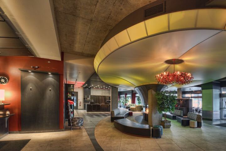 Hotel Interior 18 of 81
