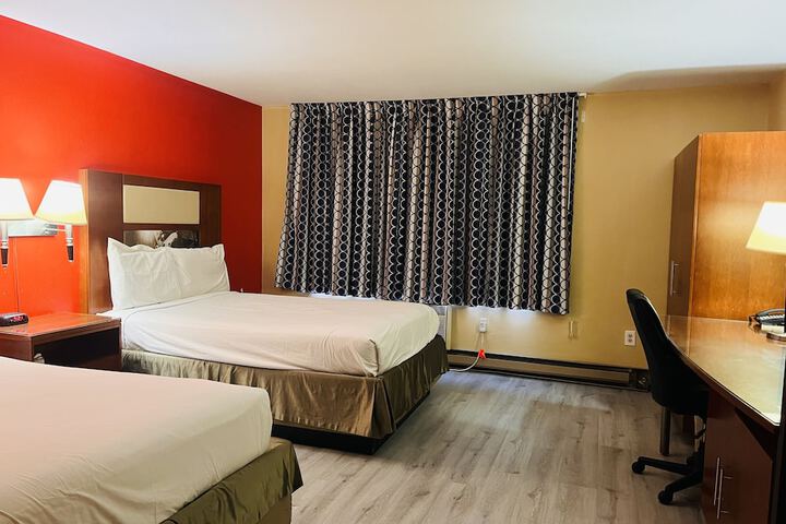 Room 15 of 23
