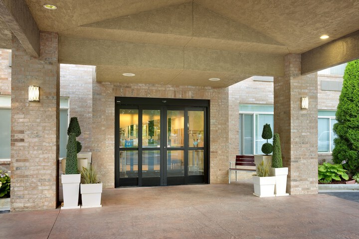 Hotel 6 of 52