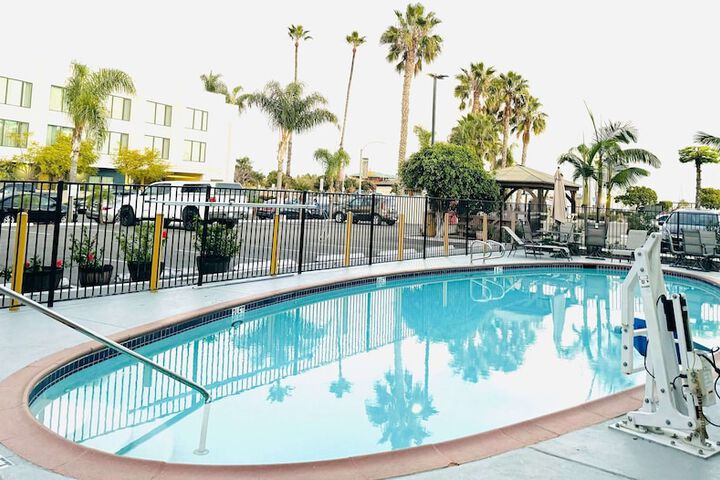 Pool 11 of 92