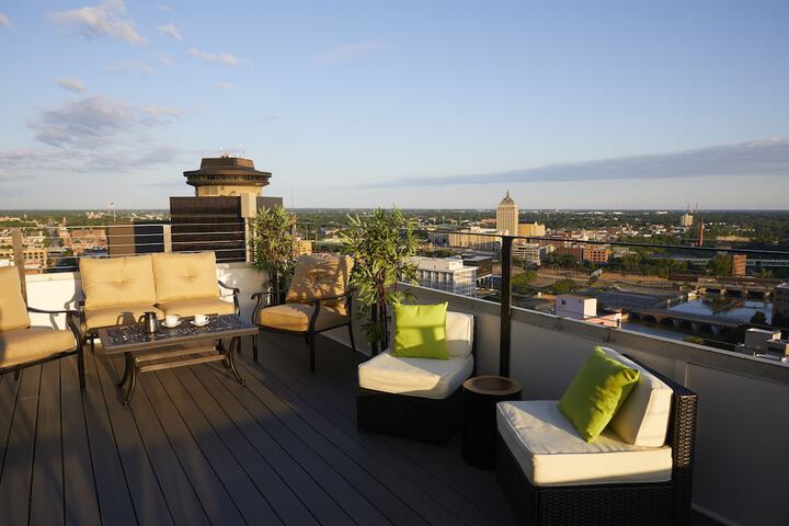 Terrace/Patio 36 of 38