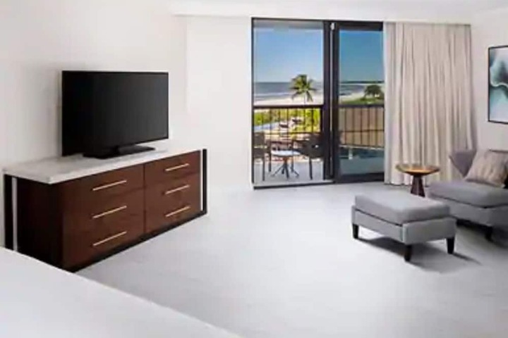 Hilton Marco Island Beach Resort and Spa