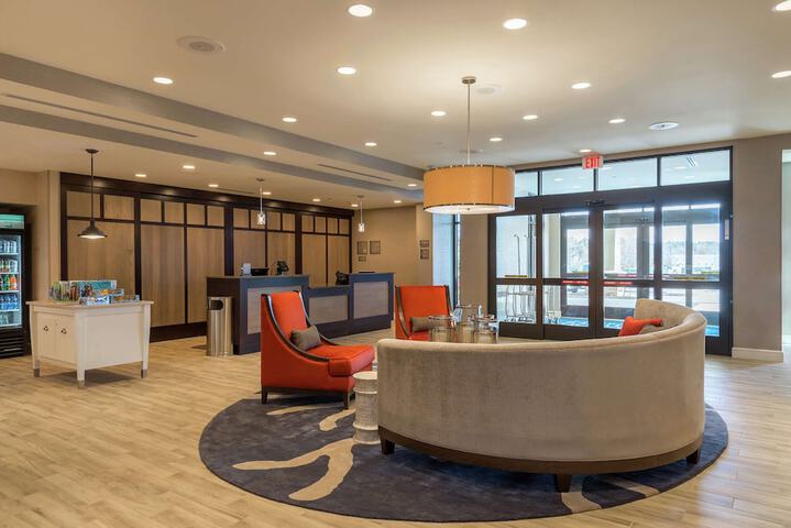 Hotel Interior 9 of 33