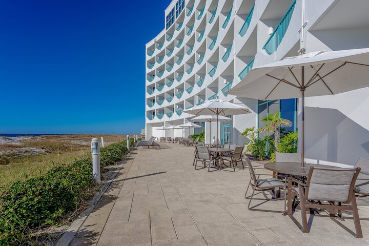 Hotel 6 of 99