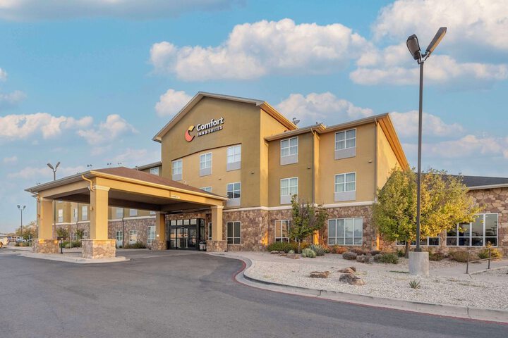 Hotel 3 of 73