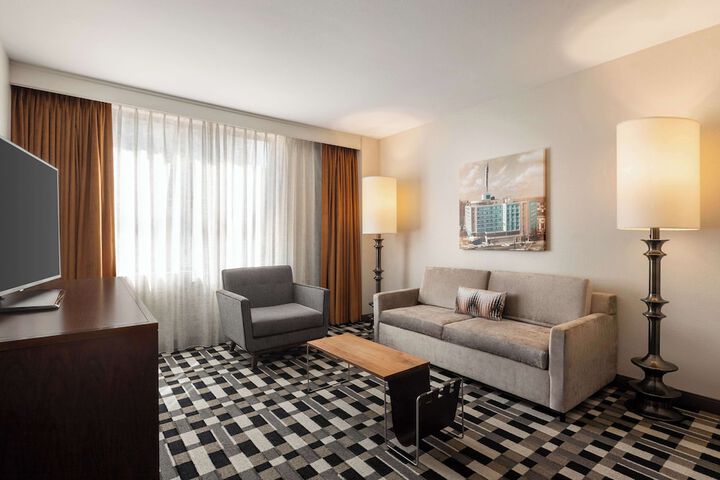 The American Hotel Atlanta Downtown Tapestry Collection by Hilton