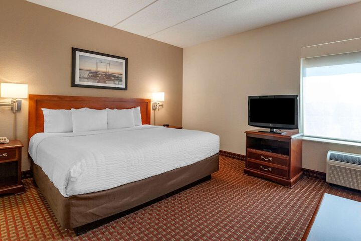 Room 45 of 65