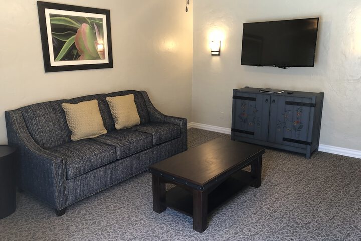 Room 35 of 52