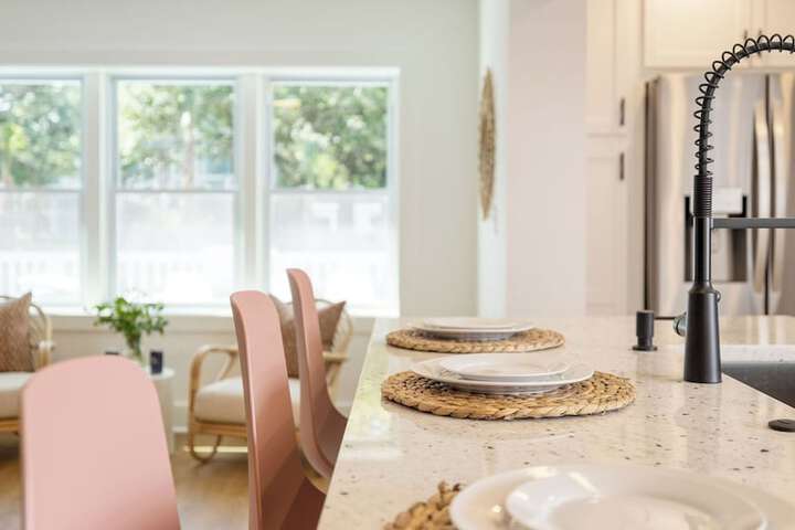 Lumie by Avantstay 5BR Ranch w / Firepit + Patio