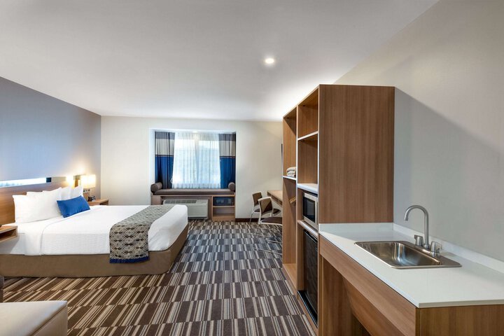 Room 7 of 29