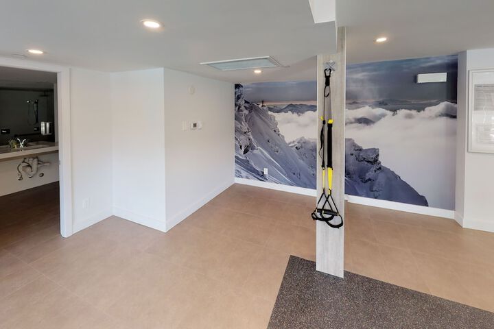 Le Chamois by Whistler Premier