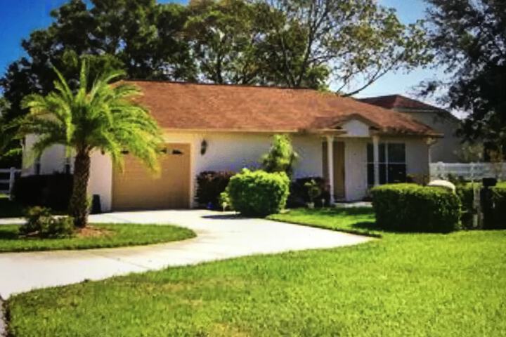 Cozy Guest House Florida Tamarac