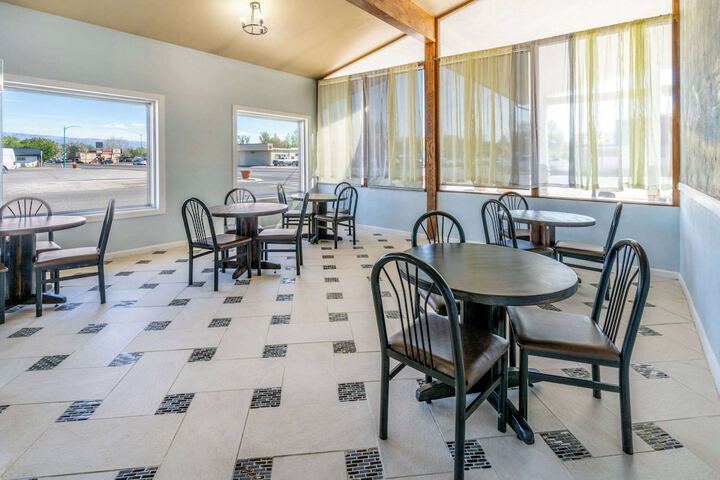 Days Inn by Wyndham Delta CO