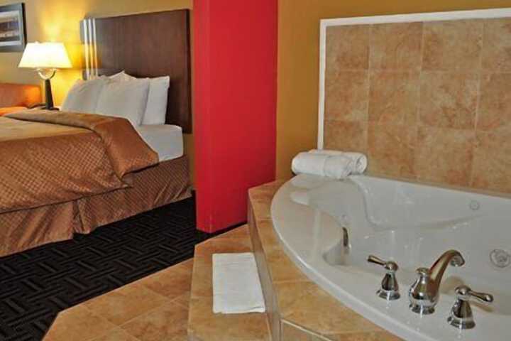Comfort Suites Natchitoches