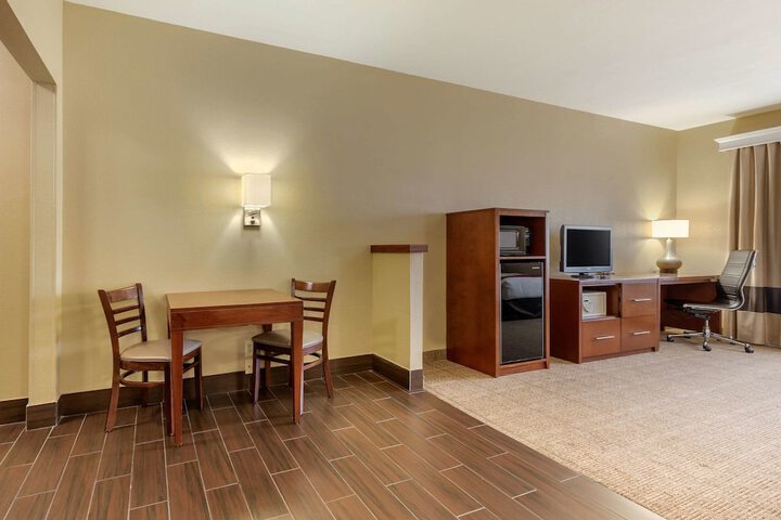 Room 18 of 52