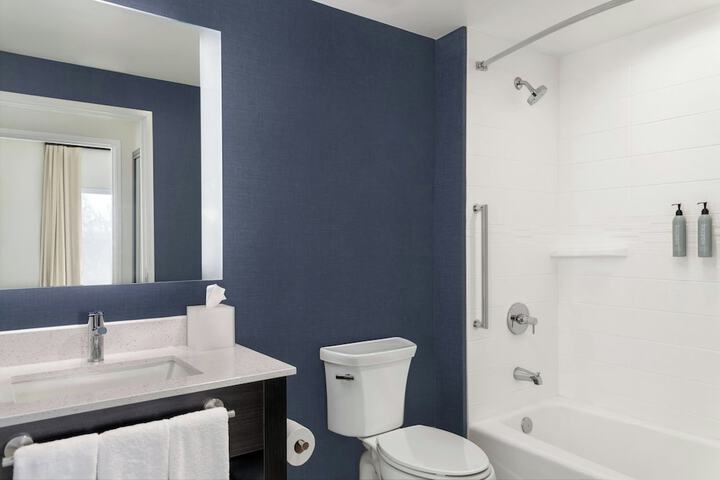 Residence Inn by Marriott Detroit Dearborn