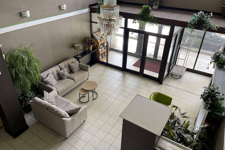 Hotel Interior 19 of 60