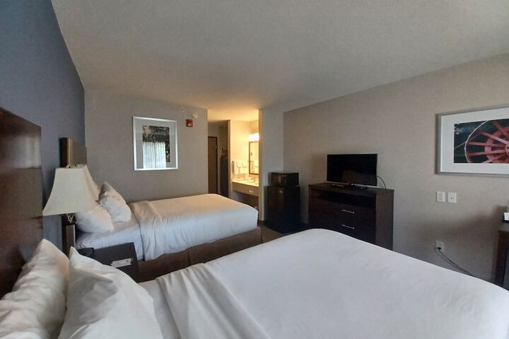 Room 31 of 34