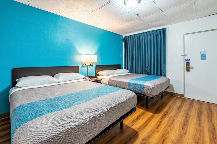 Room 45 of 59