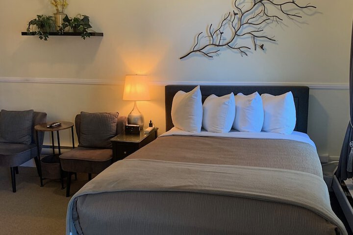 Room 55 of 71