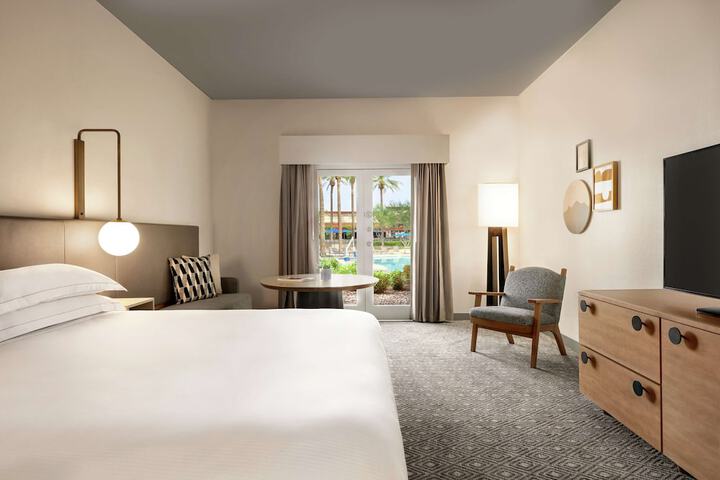 Room 60 of 105