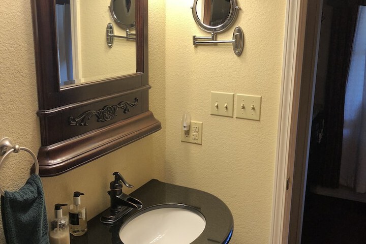 Room 123 of 289