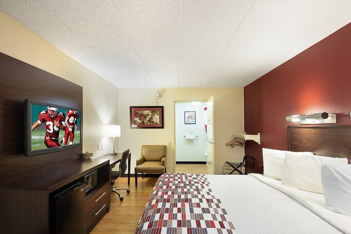 Room 7 of 24