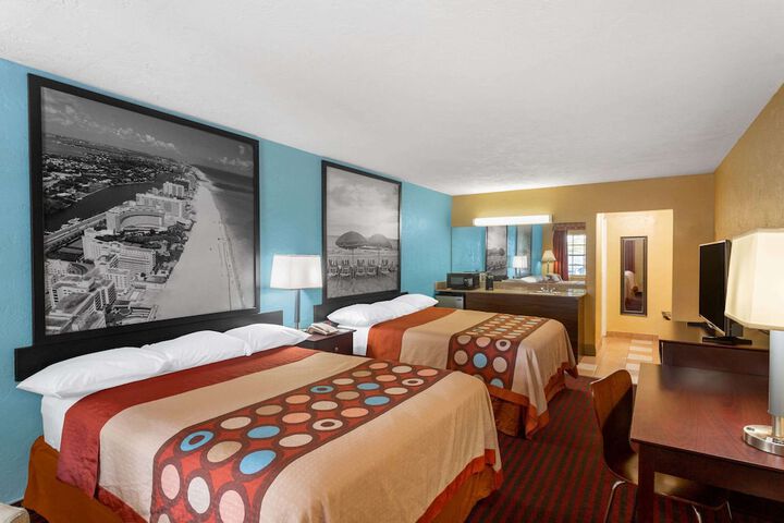 Room 19 of 22