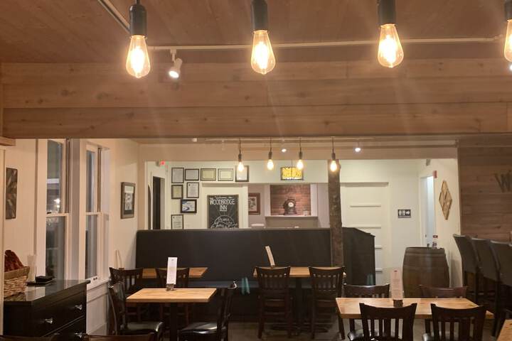 Woodbridge Inn & Tavern