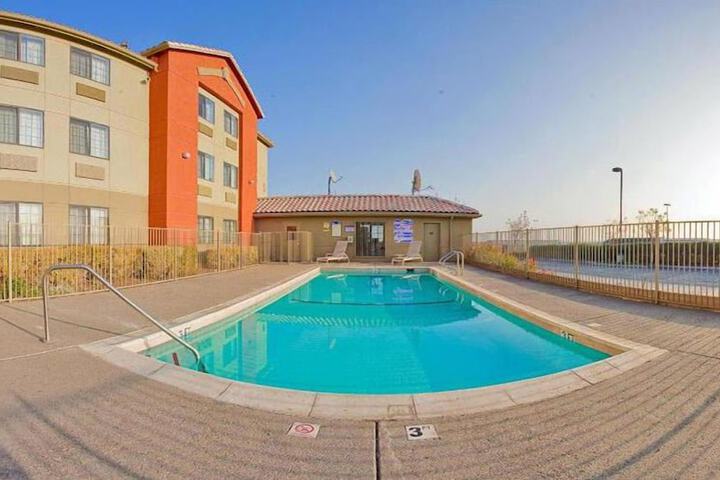 Holiday Inn Express Westley by IHG
