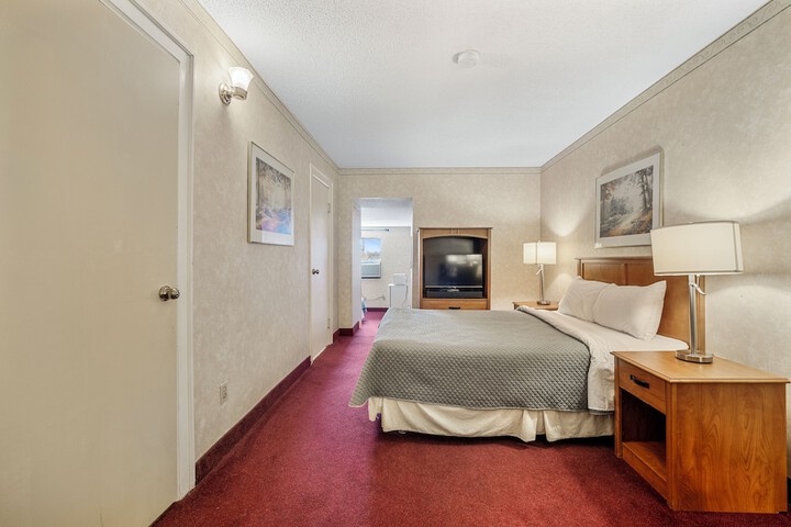 Room 26 of 68