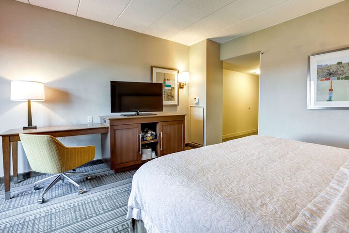 Room 38 of 60
