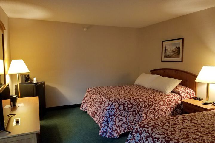 Room 26 of 77