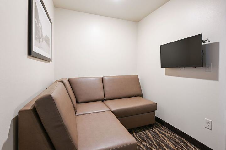 Room 60 of 112