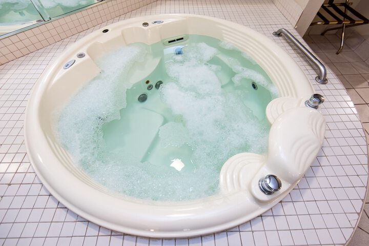 Hot Tub 65 of 69