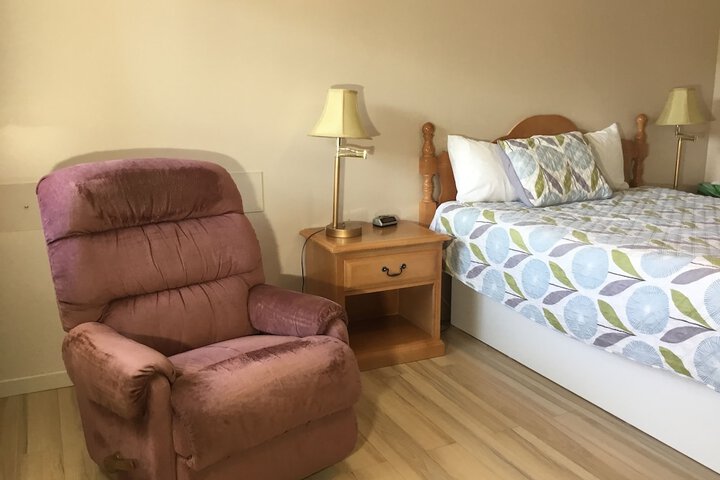 Room 21 of 24