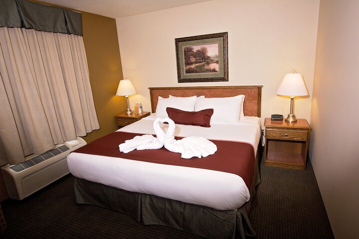 Room 18 of 28