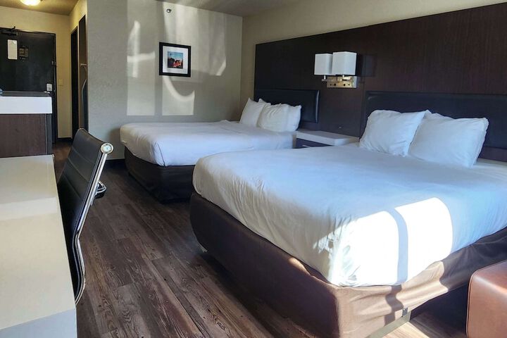Room 19 of 29
