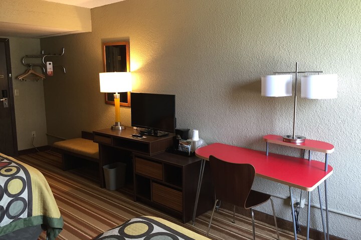 Room 14 of 29