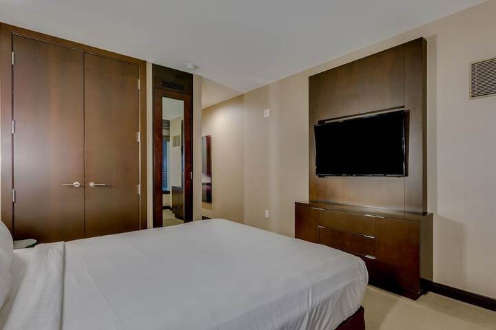 Room 111 of 122