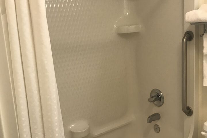 Room 16 of 47