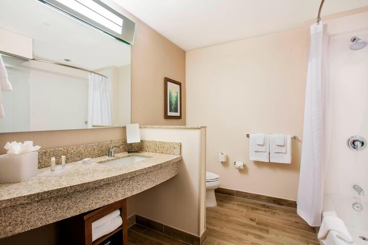 Courtyard by Marriott Faro Blanco Resort Marathon Florida Keys