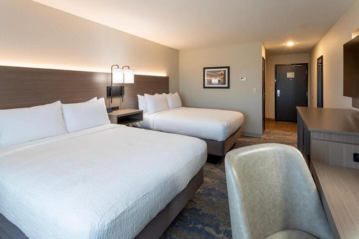GrandStay Hotel & Suites Johnston-Des Moines IA