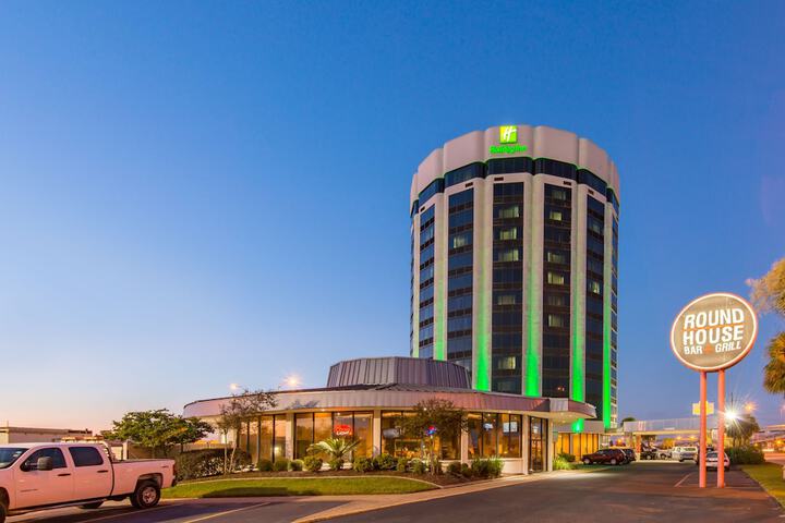 Hotel 4 of 97