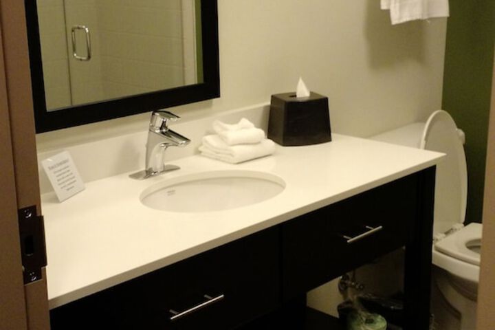 Room 10 of 35