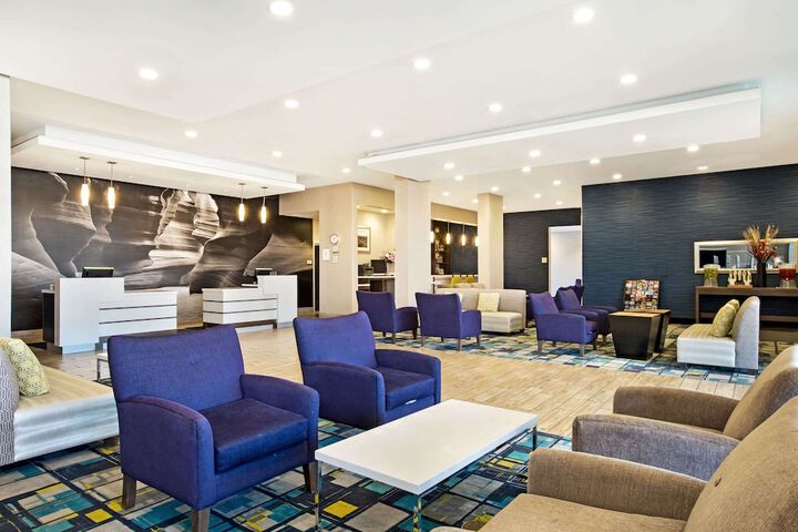 Hotel Interior 21 of 61