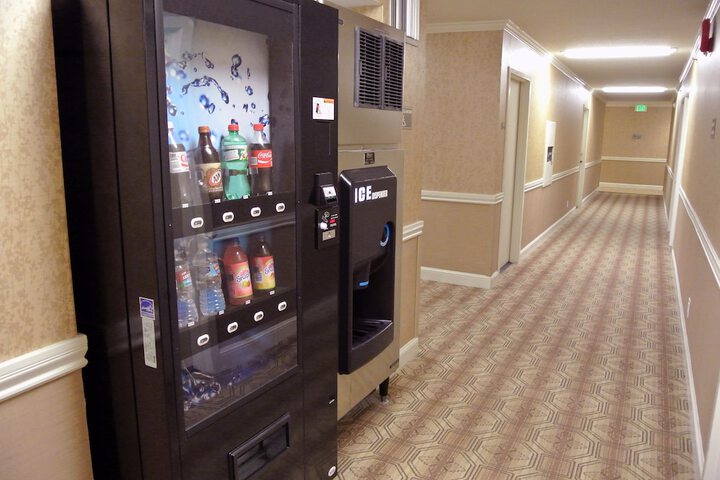 Hotel Interior 10 of 41