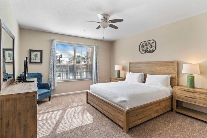 Room 36 of 120